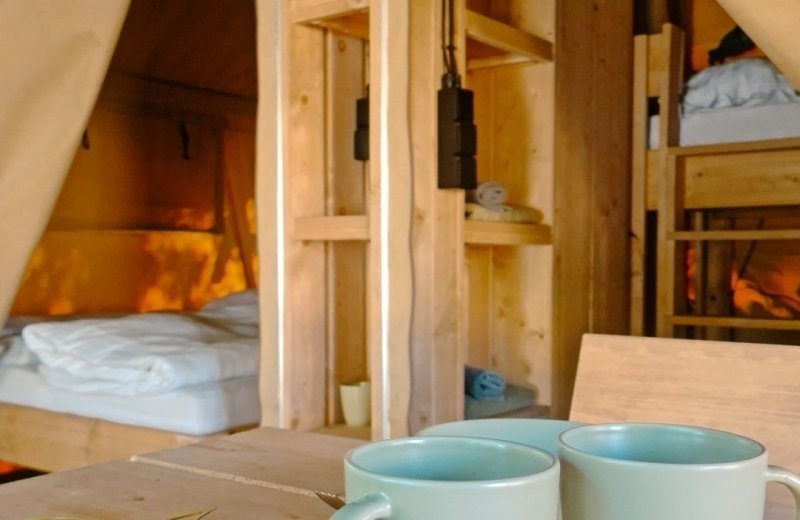 Safarizelt m esstisch tassen