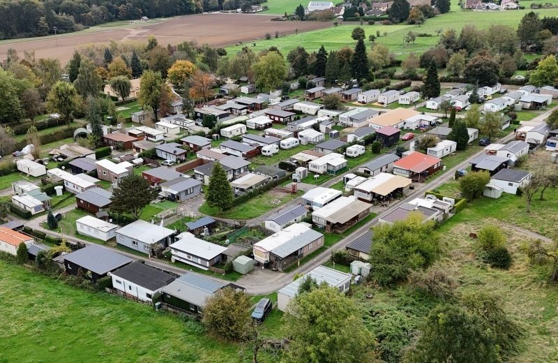 Seasonal and annual pitches